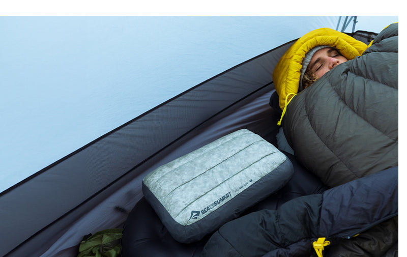 Aeros Down Pillow (Wie neu)